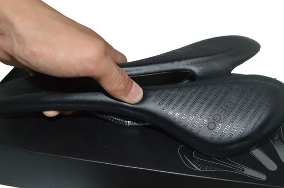 Lightweight 139g Full Carbon Fiber Bicycle Cushion for All Seasons MTB Road Bike Seat