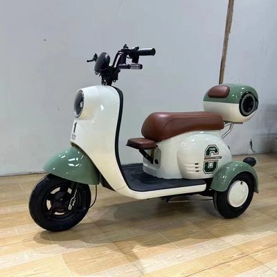 600W Motor Power 3-Wheel Scooter for Adults Rear Hub Motor Position Integrated Battery