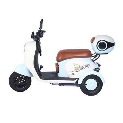 600W Motor Power 3-Wheel Scooter for Adults Rear Hub Motor Position Integrated Battery